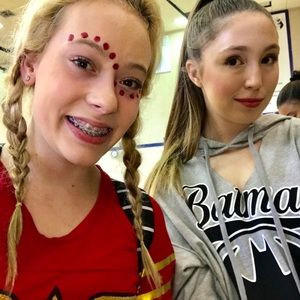 Meet your Posher, Chloe